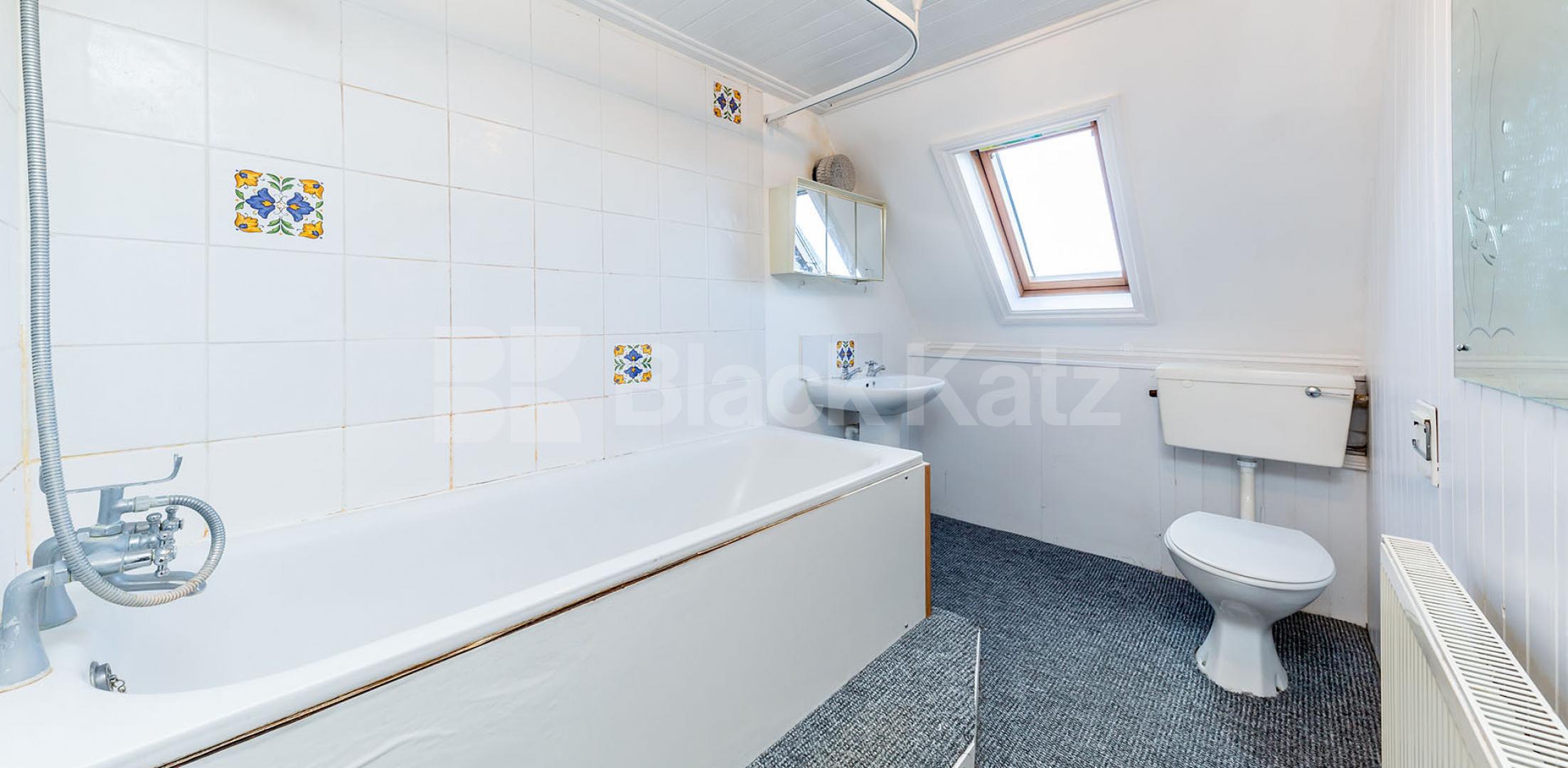 Private one bedroom property set in a period conversion Bramshill Gardens, Dartmouth Park